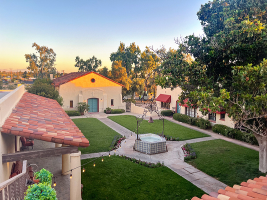 Atria Bell Court Gardens Tucson AZ Reviews SeniorAdvisor