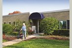 Americanhouseroyaloakseniorliving44698