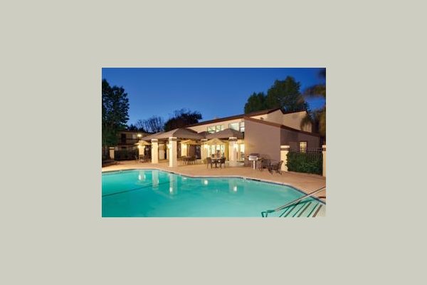 Heritage Park Apartments Montclair Ca Reviews Senioradvisor
