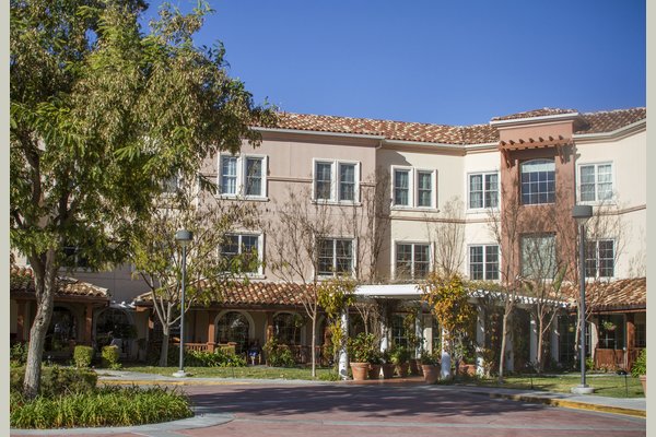 Sunrise Of Westlake Village Reviews Senioradvisor