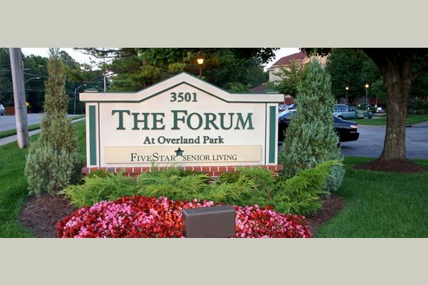 The Forum At Overland Park Reviews Senioradvisor