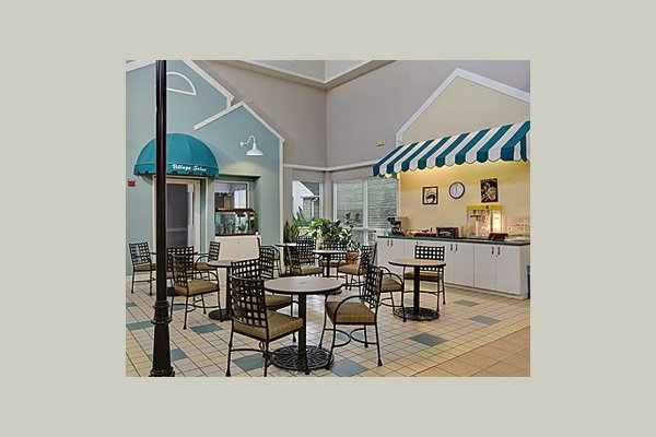 oak park oasis nursing home reviews