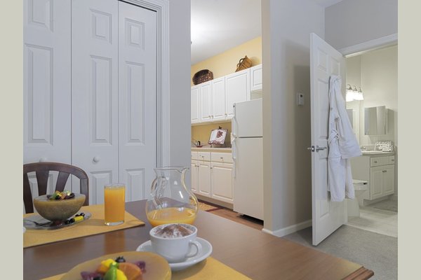 Bentley Commons At Bedford Reviews Senioradvisor