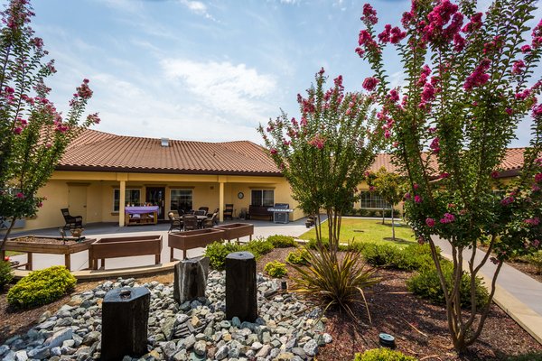 Empire Ranch Alzheimer S Special Care Center Folsom Ca Reviews Senioradvisor